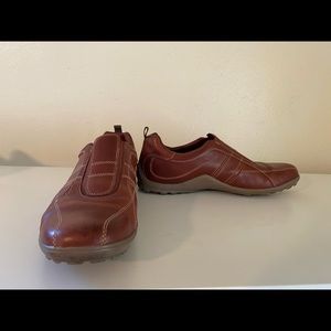 Cole Haan Men’s slip-on Brown 10.5M